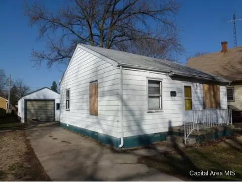 2431 S 13th, Springfield, IL 62703 photo 1