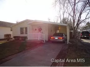 3137 S 1st, Springfield, IL 62703 photo 2