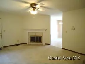 2033 Croydon 4129 Glendale, Springfield, IL 62703 photo 5