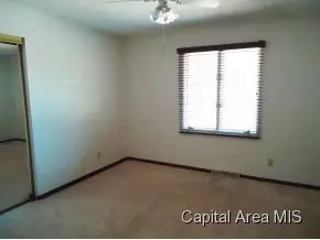 2033 Croydon 4129 Glendale, Springfield, IL 62703 photo 7