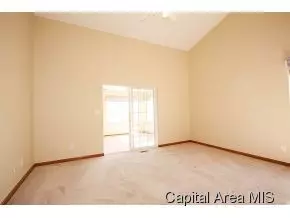 7106 Piper Glen Dr, Springfield, IL 62711 photo 10