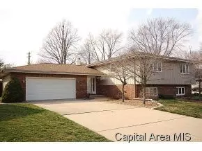 2713 Interlacken Rd, Springfield, IL 62704 photo 2