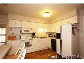 2604 Sherborn, Springfield, IL 62702 photo 11