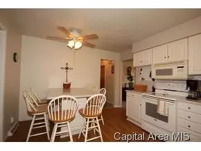 2604 Sherborn, Springfield, IL 62702 photo 10