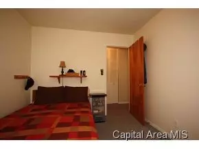2604 Sherborn, Springfield, IL 62702 photo 14