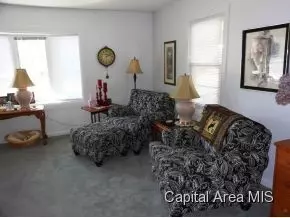 720 Milton, Springfield, IL 62702 photo 7