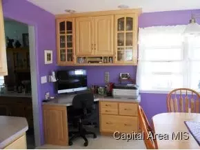 720 Milton, Springfield, IL 62702 photo 5