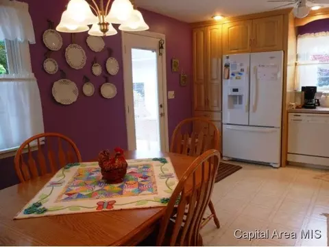 720 Milton, Springfield, IL 62702 photo 19