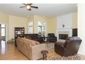 4612 Foxhall, Springfield, IL 62711 photo 6