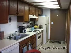 3323 Ivyton, Springfield, IL 62704 photo 4