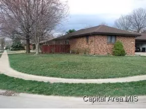 3323 Ivyton, Springfield, IL 62704 photo 2