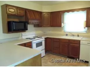 90 Radcliff, Springfield, IL 62703 photo 2