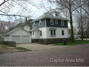 1000 S Walnut, Springfield, IL 62704 photo 2