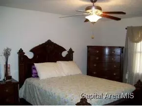 5243 Cantrell Ct, Springfield, IL 62703 photo 7