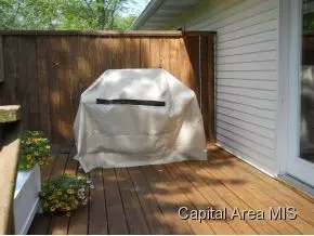 4076 Thornbrook, Springfield, IL 62711 photo 10