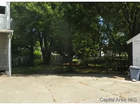 620 Eastman, Springfield, IL 62702 photo 4