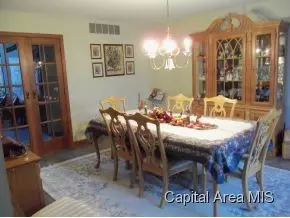 3609 Spanish Trce, Springfield, IL 62711 photo 5