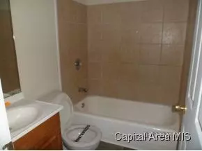 1008 Ohio, Springfield, IL 62702 photo 3