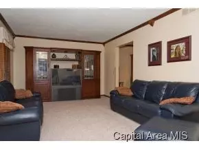 1616 Devonwood, Springfield, IL 62704 photo 9