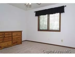 1616 Devonwood, Springfield, IL 62704 photo 15