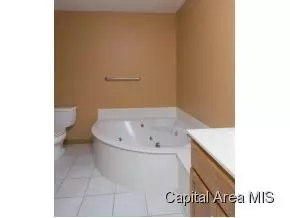 3624 Ginger Crk, Springfield, IL 62711 photo 19