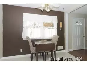 3613 Lancaster, Springfield, IL 62703 photo 4