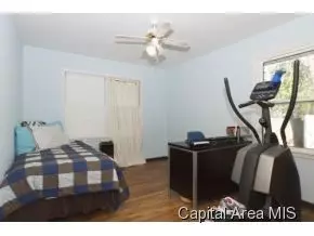 3613 Lancaster, Springfield, IL 62703 photo 9