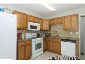 3613 Lancaster, Springfield, IL 62703 photo 2