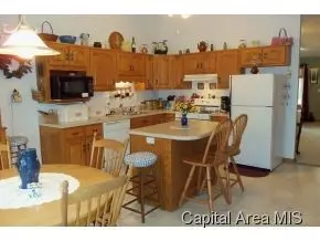 2800 Dryden, Springfield, IL 62711 photo 5