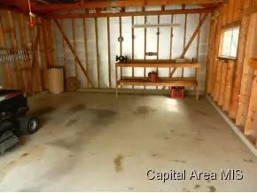 2076 Faringdon, Springfield, IL 62702 photo 21