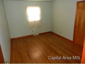 2076 Faringdon, Springfield, IL 62702 photo 7