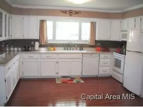 3144 Elmhurst Dr, Springfield, IL 62704 photo 4