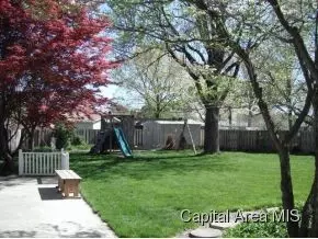 3144 Elmhurst Dr, Springfield, IL 62704 photo 2