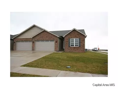 2712 Buckskin Trl, Springfield, IL 62711 photo 1