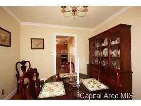 345 S Douglas, Springfield, IL 62704 photo 5
