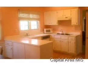 52 Tophill Ln, Springfield, IL 62704 photo 3