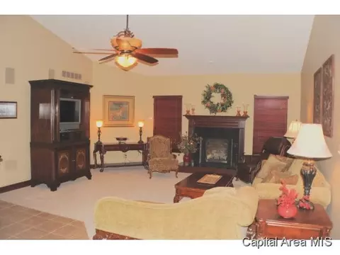 3204 Cougar Rdg, Springfield, IL 62711 photo 7