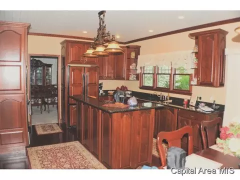 3204 Cougar Rdg, Springfield, IL 62711 photo 5