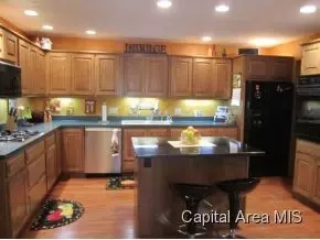 4012 Southwoods, Springfield, IL 62711 photo 4