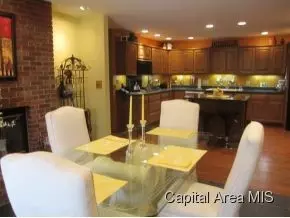 4012 Southwoods, Springfield, IL 62711 photo 2