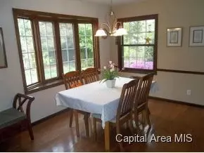 6 Bridge Ter, Springfield, IL 62704 photo 5