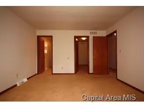 35 Marshall Ct, Springfield, IL 62712 photo 15