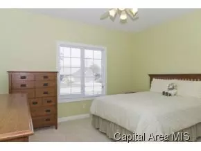 7204 Piper Glen Dr, Springfield, IL 62711 photo 22