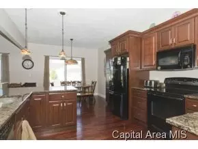 1809 Providence Ln, Springfield, IL 62711 photo 9