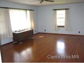3100 W Street St, Springfield, IL 62707 photo 6