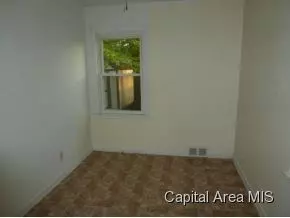 1816 E Kys, Springfield, IL 62702 photo 10