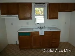 1816 E Kys, Springfield, IL 62702 photo 5
