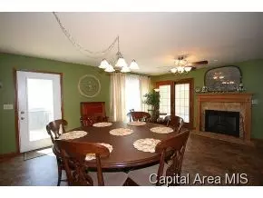 4524 Greenbriar Dr, Springfield, IL 62711 photo 7