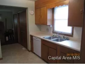 2344 S 7th Street St, Springfield, IL 62703 photo 6