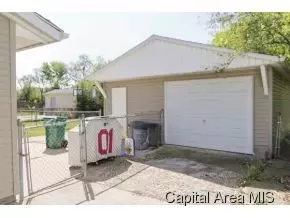2726 Black Ave, Springfield, IL 62702 photo 15